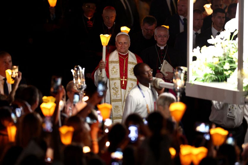 Pope Leo XIV Visits Lourdes During Official Trip To France La procession aux flambeaux du pape Léon XIV à Lourdes
