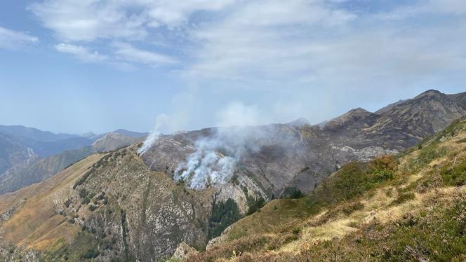 a03b791a-5640-4a4e-9415-0268edfadc8b Incendie dans la vallée d’Aspe: les mesures d’urgence face aux flammes