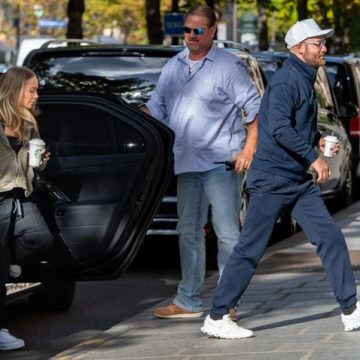 a2e3c1a5-02e8-4236-b420-72c3f21a234b Céline Dion: Une Résidence à Paris Qui Fait Sensation