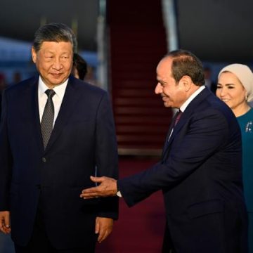 Le président chinois en visite en Égypte : appel à l&rsquo;indépendance du Moyen-Orient