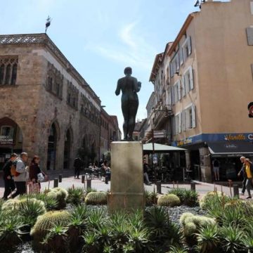 Projet de statues géantes à Perpignan