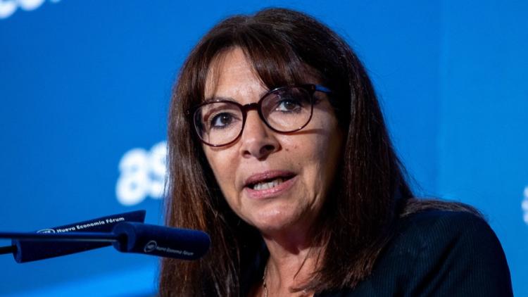 b05b9065-f3c8-49d8-ab1b-dfd09cf146ae Anne Hidalgo critique l’inefficacité des institutions dans la protection des enfants