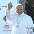 Le pape Léon XIV visite la France et se dirige vers Lourdes