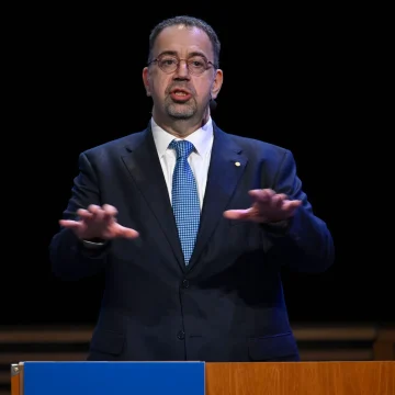 Débat autour des risques liés à l&rsquo;intelligence artificielle