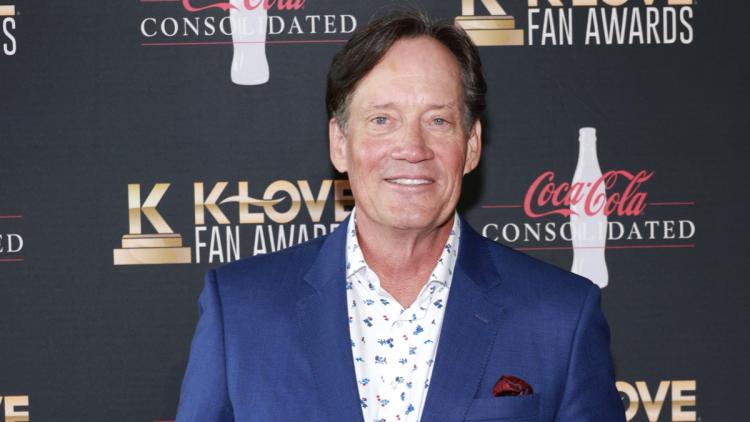 ba314ec5-bc21-4fbd-8ebf-ab81d2713c46 Kevin Sorbo parle de son départ de Hollywood pour la Floride