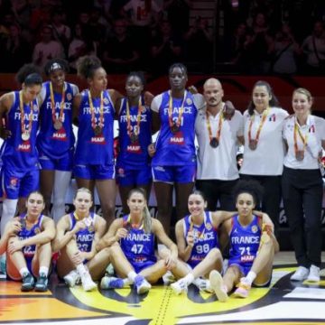 Les Bleues terminent deuxièmes de la Coupe du monde féminine de basket