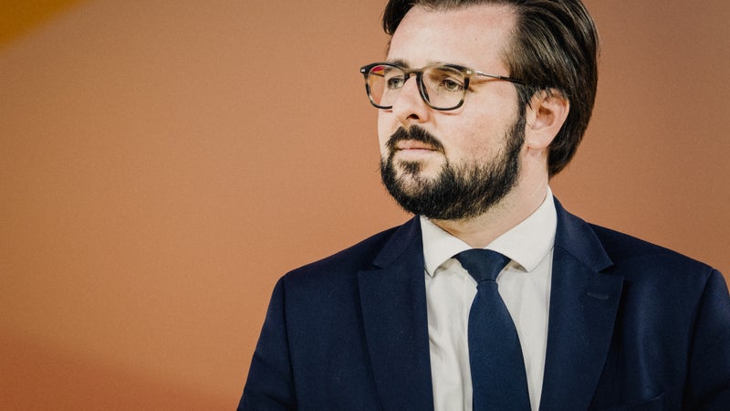 bcde673c-2cf4-4985-a69c-61ce6dc6f6d5 Les Développements Politiques Face à la Crise Énergétique