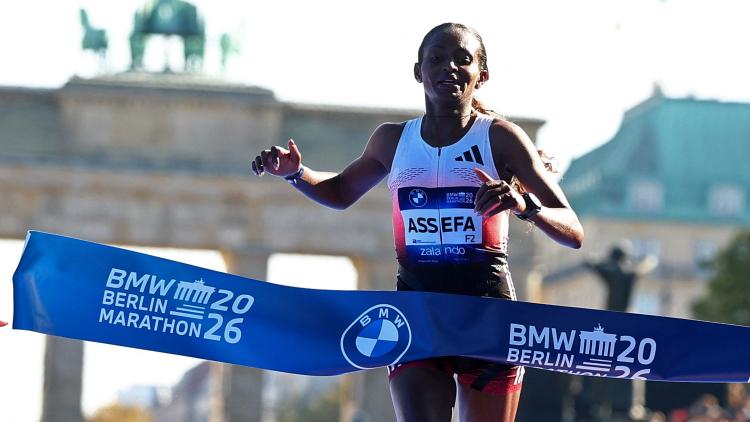 bfec5959-ff37-4817-8a59-7a363376ac6d Tigst Assefa : Une Performance Éblouissante malgré une Grave Blessure
