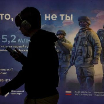 cba4ffe2-cfd6-43fa-816f-af79148f170b La Russie et le recrutement controversé de soldats étrangers
