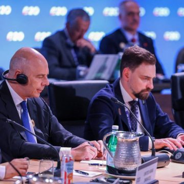 Conflit en Ukraine et Réactions Internationales
