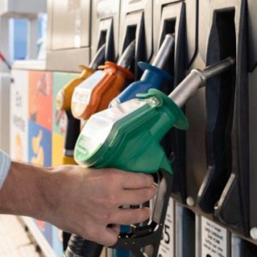 d84c3e4f-7b1f-46c5-8af1-92ed3e373be4 Le carburant SP-98 le plus cher de France