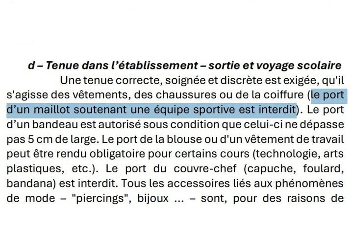 e5471092-6185-45a5-bc44-51eee8c7a475 Le collège de Nemours interdit les maillots de foot