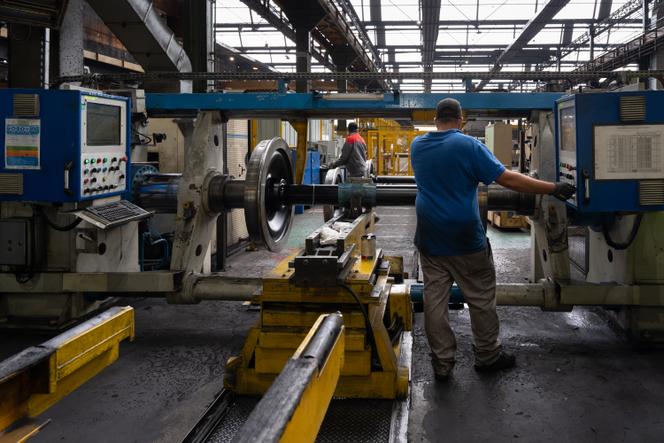 e6662faa-d4f9-4379-91f1-057c9bd76ce3 Le prêt gouvernemental à Valdunes Industries: Une mesure temporaire face aux difficultés financières