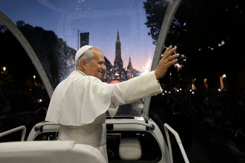 FRANCE-VATICAN-RELIGION-POPE La visite de Léon XIV en France suscite un engouement inattendu