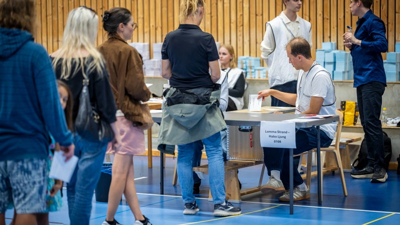 ff5b04a6-f75f-40eb-acea-4235c466fc70 Les législatives en Suède : Position de la gauche et recul de l’extrême droite