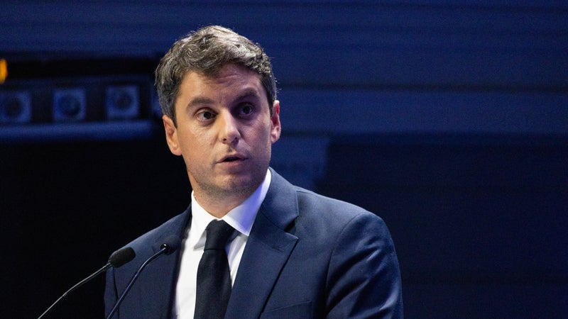 1c6949c8-a034-4a89-834c-50b5fa089b4c Attal critique la position de Le Pen sur l’aide à l’Ukraine