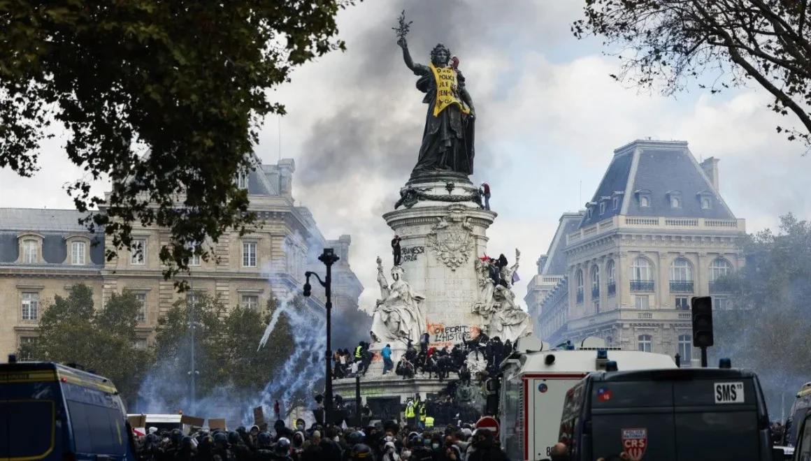 Répercussions des Manifestations sur la Campagne Présidentielle