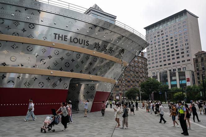 3e9a9a0f-e8cf-433d-a97c-9dd5c6d092de LVMH affecté par le ralentissement en Chine