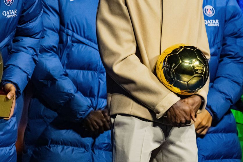 FOOTBALL: PARIS SG - AJ AUXERRE Le Bal du Ballon d’or : Quand l’Individuel Prend le Pas sur le Collectif
