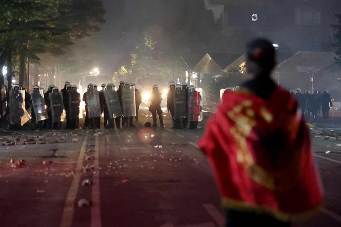 4b649c0f-d735-48a7-aa05-e4d0ec68a39b Affrontements en Albanie : Deuxième jour de violence à Tirana