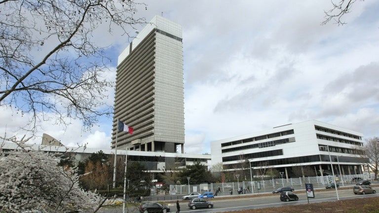 5655b589-0615-433a-9894-c169cda604d2 La gestion des étrangers dans les Hauts-de-Seine critiquée