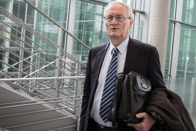 5900ca8b-87fd-4ee2-9028-fa9c146a0cec L’ancien responsable du BND arrêté pour espionnage