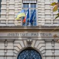 Réactions et Mesures Après la Mort d&rsquo;une Technicienne Liée à la Peste