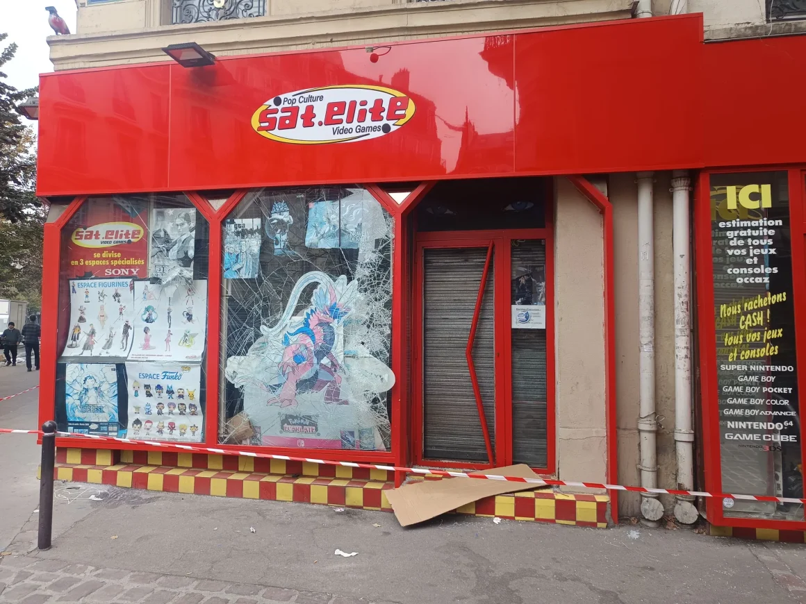 Saccages dans une boutique de jeux vidéo à Paris