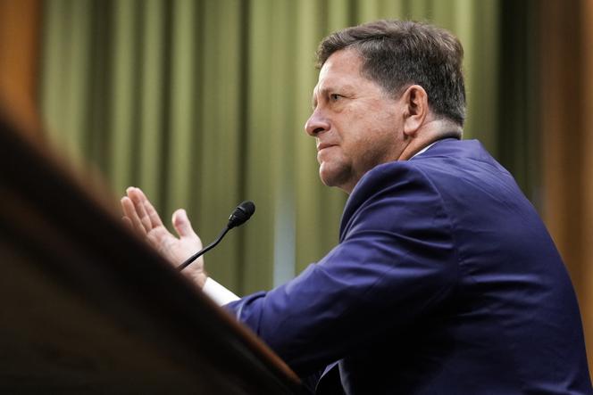 6d4ef696-b8f4-4d39-8fd5-c1c5afd2a6c4 Donald Trump envisage de nommer Jay Clayton comme responsable de l’IA