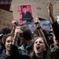 Mobilisation lycéenne et mesures gouvernementales