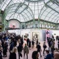 Des tensions sociales perturbent la foire Art Basel à Paris