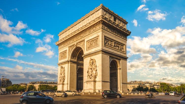 863403e7-aefe-455f-b736-559a2d1b407c Remplacement de l’ascenseur de l’Arc de Triomphe prévu en 2027