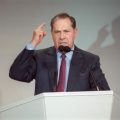 L&rsquo;Impact de Charles Pasqua sur la Droite Française et la Politique Actuelle