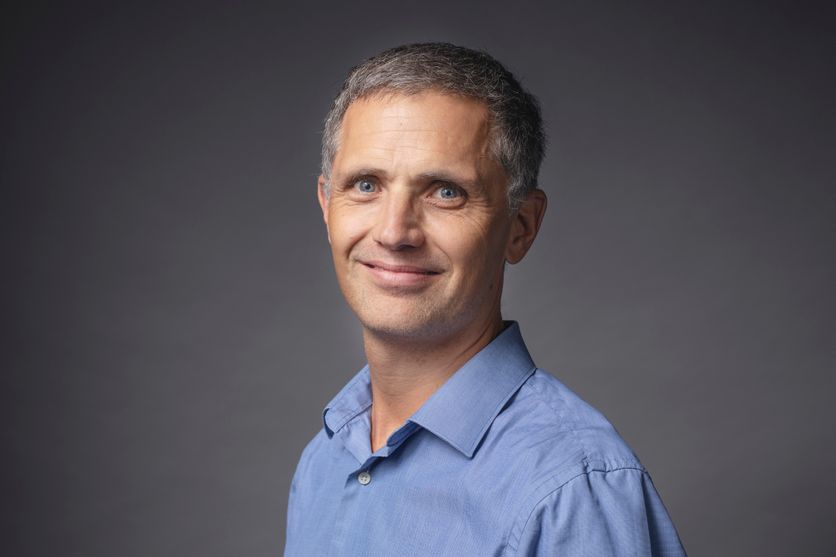 8b3a2e48-03cb-45b3-9e20-c3c1694e8a4f Influence des réseaux sociaux sur les démocraties
