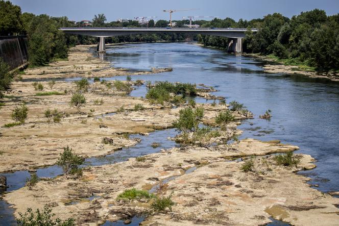 96493dd7-2daa-45c9-8ef1-ce43bf450132 Sécheresse historique : la pénurie d’eau en France