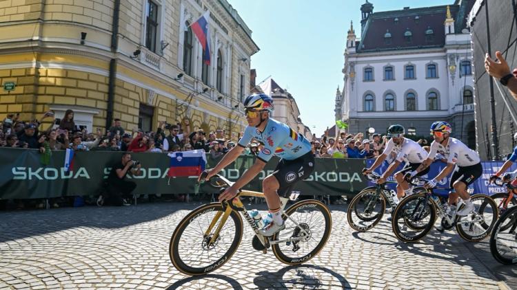 a052b9cf-9d13-4ca4-81e8-2b9f0d09c6b2 Remco Evenepoel sacré champion d’Europe