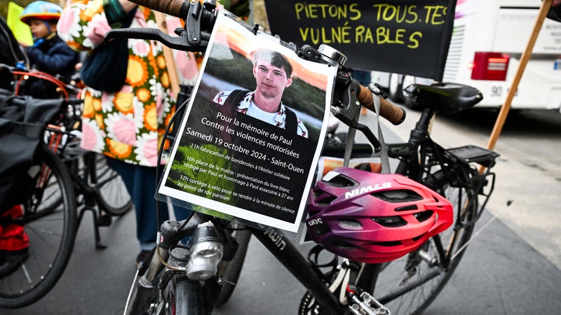 b1cb7604-952a-43b3-a7b5-b210722b3c46 Libération sous surveillance électronique du conducteur de SUV après la mort de Paul Varry