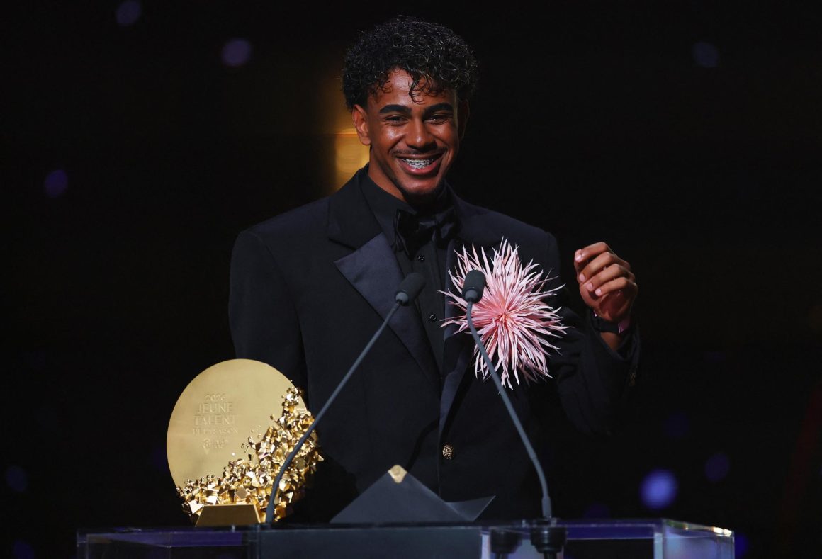 cc86fd00-b7a5-4538-9567-d8a6b825ce3f La cérémonie du Ballon d’Or 2026 : Résultats complets et moments marquants
