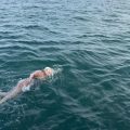 Salima Bouayad Agha traverse la Manche à 67 ans pour une noble cause