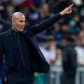 Zidane retrouve Aimé Jacquet après la victoire contre la Belgique