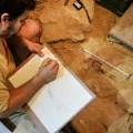 Le site de fouille espagnol Abric Romaní révèle des outils néandertaliens