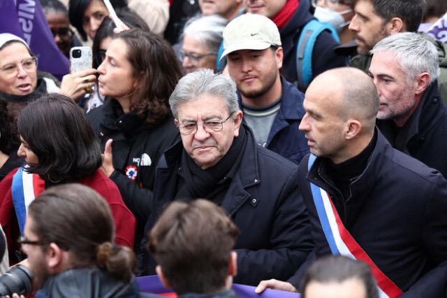 e898416b-00cd-48ef-a61f-45972269aeca Manifestations sous haute tension en France