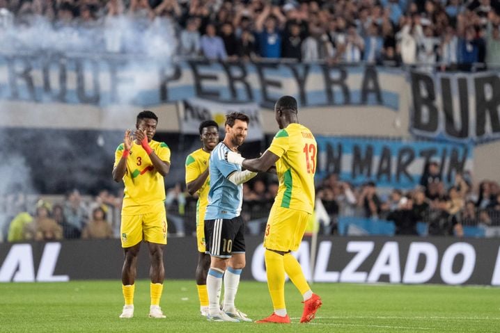 f23468cd-3798-4dcf-873e-f2b2b5775512 La sélection de Messi: une exclusivité argentine?