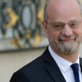 Jean-Michel Blanquer défend sa réforme du lycée malgré les critiques